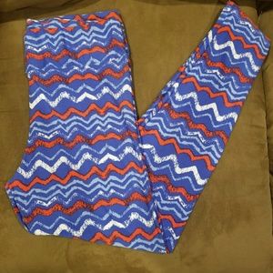 Lula Roe TC Leggings *NEVER WORN*